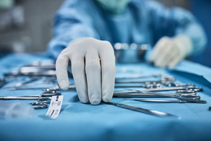 De qué trata la carrera de instrumentación quirúrgica?